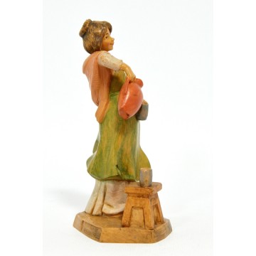 Statua Donna con Giara e...