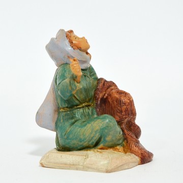 Statua Donna che Cuce...