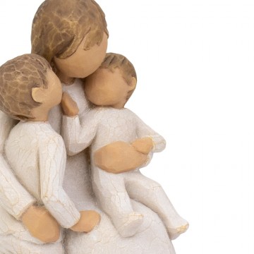 Willow Tree Statua...