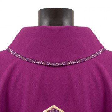 Casula con Croce Ricamata