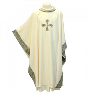 Casula con Croce Ricamata