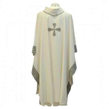 Casula con Croce Ricamata