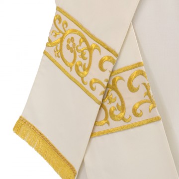 Piviale Avorio con Ricami...