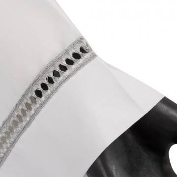 Camice Liturgico con Ricamo