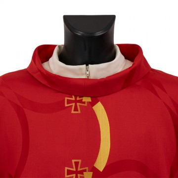 Casula Rossa e Croci Ricamate