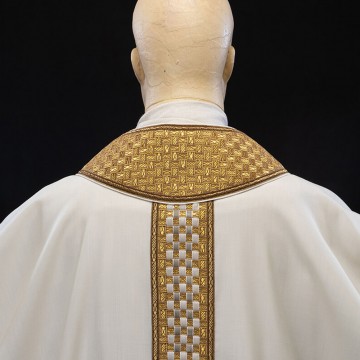 Casula Avorio con Stolone...