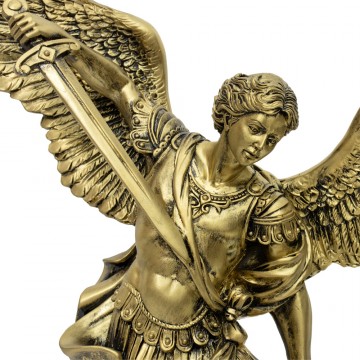 Statua San Michele...
