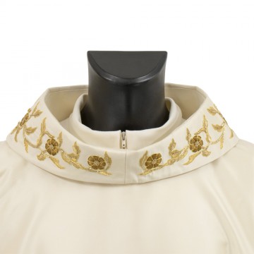 Casula Avorio Ricamata a MANO
