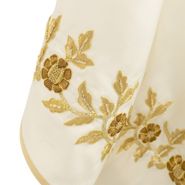 Casula Avorio Ricamata a MANO