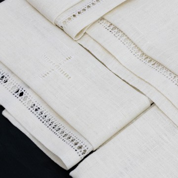 Servizio da Messa Ricamo...