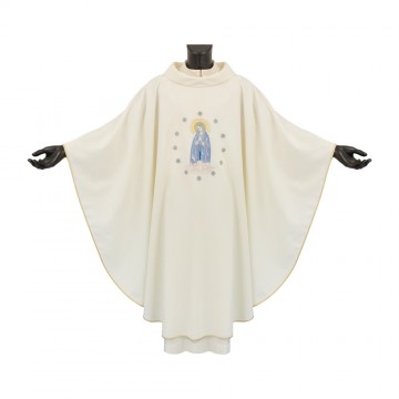 Casula con Ricamo della...