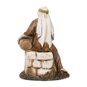 Donna sul Muretto Presepe...