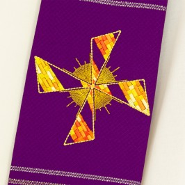 Stola con Croce Ricamata