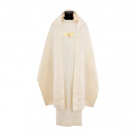 Velo Omerale Con Croce Ricamata