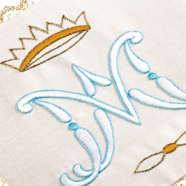 Copricalice con Ricamo Mariano