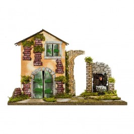 Casolare con Fontana e Luci