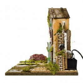 Casolare con Fontana e Luci