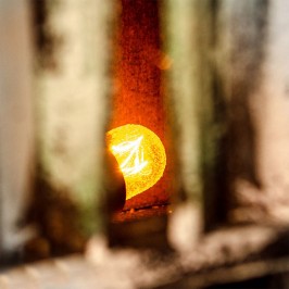 Casolare con Grotta e Luce