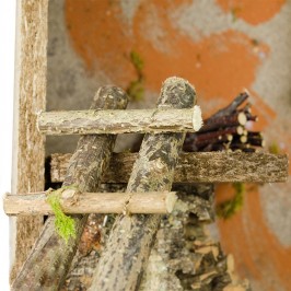 Capanna con Finestra per 19 cm