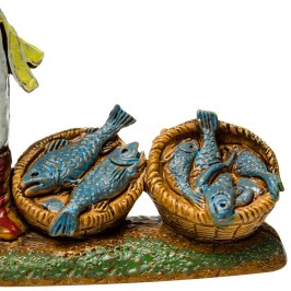 Pescivendolo con Cesti di Pesce