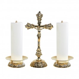 Croce e Candelieri da Mensa